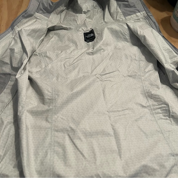 The North Face Jacket - Picture 7 of 7